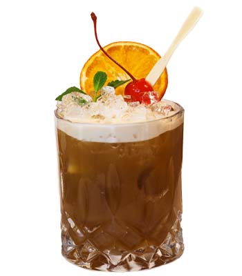 foto di un cocktail con il liquore alla liquirizia calabro